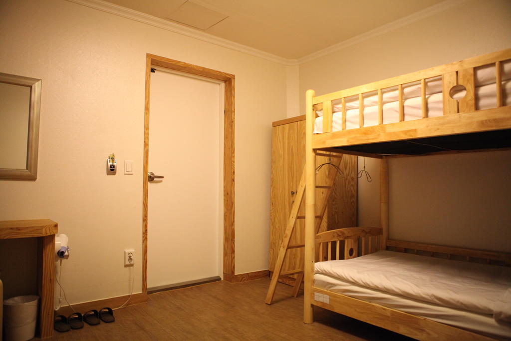 סיאול Atti Guesthouse חדר תמונה